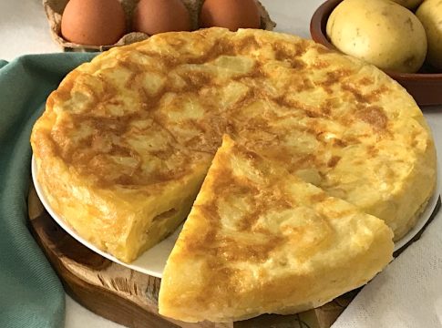 tortilla-de-patatas-espanola