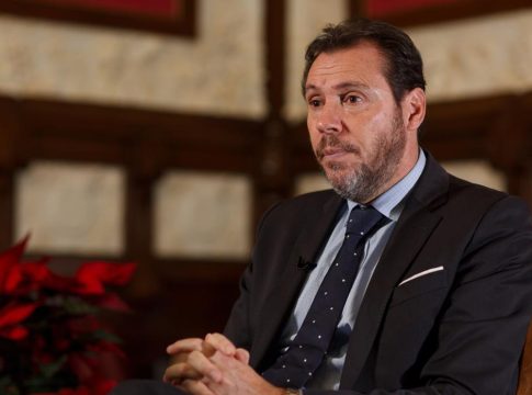 La decisión del traspaso de Rodalies pone a Óscar Puente en conflicto con los trabajadores de Renfe