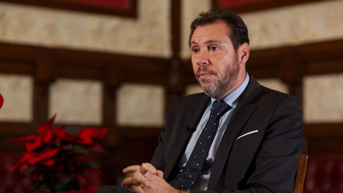 La decisión del traspaso de Rodalies pone a Óscar Puente en conflicto con los trabajadores de Renfe