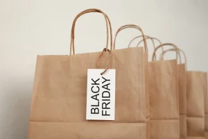 Pasado el Black Friday: las marcas anticipan el Cyber Monday 2023 atentas a las reseñas y redes sociales