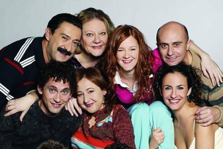 Aída: travesuras, risas y personajes inolvidables en el corazón de Esperanza Sur