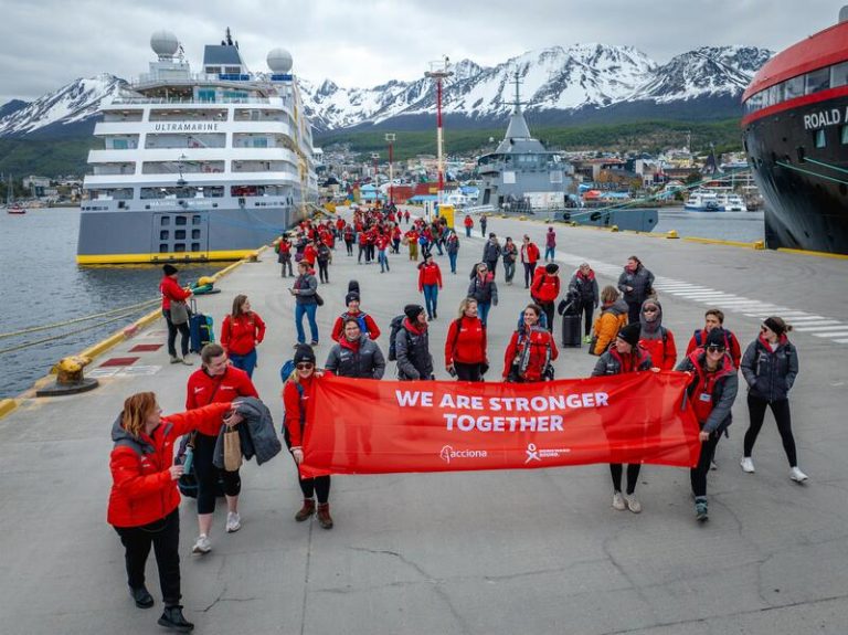 Siete españolas entre las 188 mujeres que impulsarán en la Antártida el liderazgo femenino en cambio climático