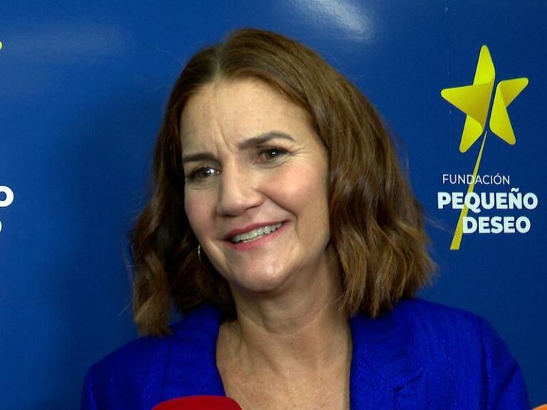 Samantha Vallejo-Nagera, rotunda tras las fotografías de Genoveva Casanova