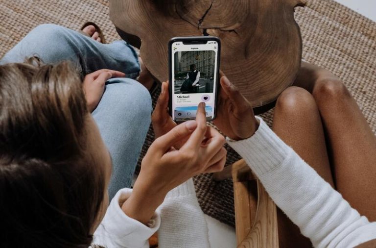 Día del Soltero, el momento perfecto para estafar en 'apps' de citas