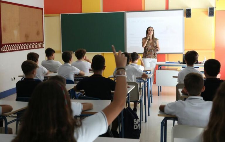 El Consejo de Europa identifica el principal obstáculo para enseñar Historia en España: Las numerosas leyes educativas