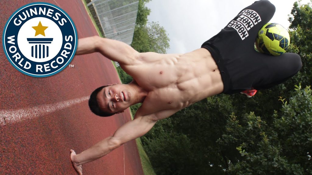 Récords deportivos muy extraños: 50 metros andando sobre las manos