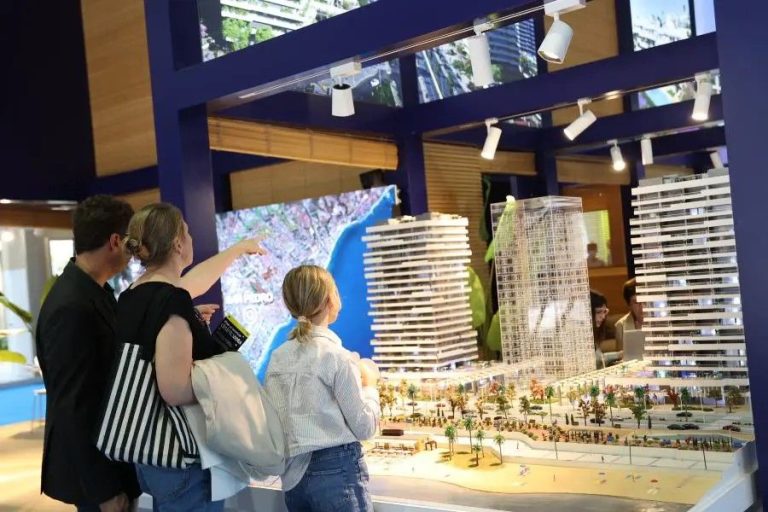 Profesionalizar la gestión del alquiler o impulsar la colaboración público-privada ante la falta de vivienda marcan SIMED 2023