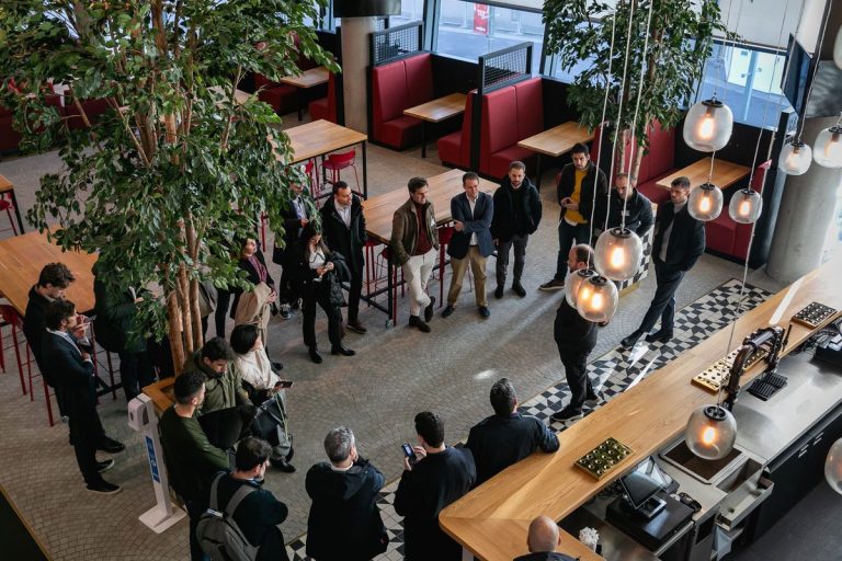 Los clubes de LALIGA exhiben en Londres sus infraestructuras y exploran nuevas fórmulas de explotación de sus estadios