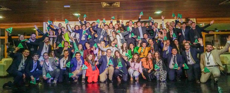 Nova busca a los 111 profesionales y 111 estudiantes más brillantes de España