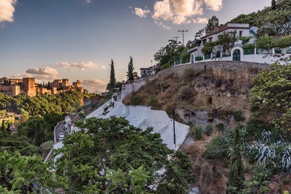 Descubre el Sacromonte. Un rincón en las alturas de granada
