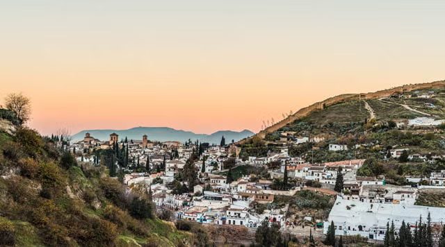 El barrio más encantador de Granada, lleno de historia y flamenco