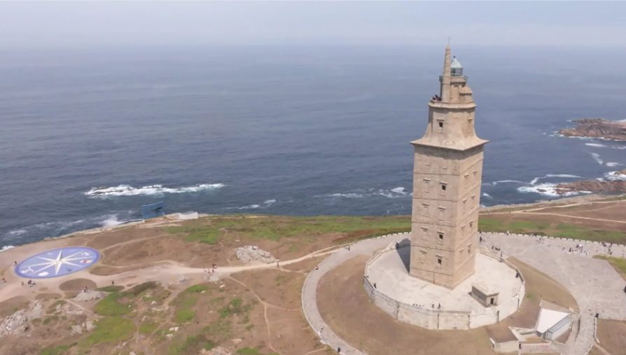 El faro más antiguo es español