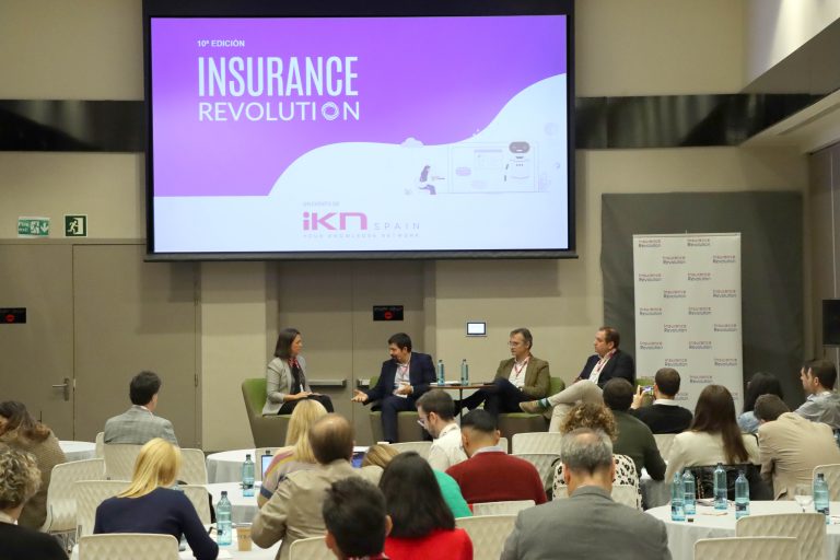 Ventajas y riesgos de la IA en el sector asegurador