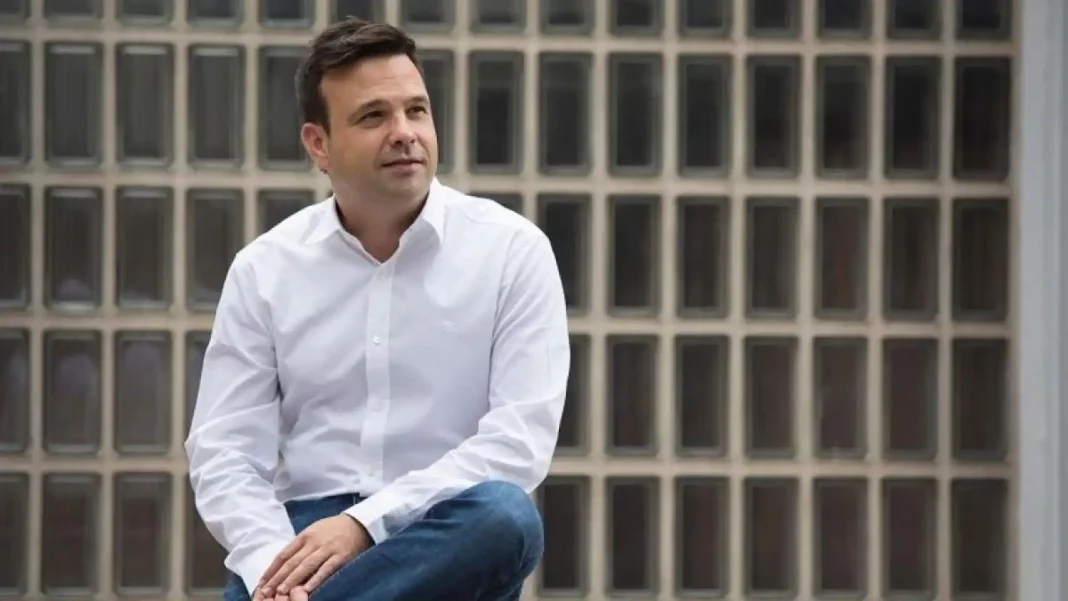 José Elías Fuente: Agencias