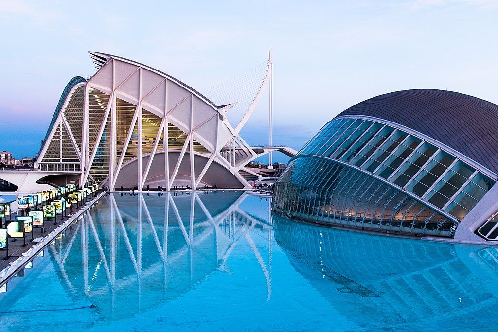 La Ciudad de las Artes y las Ciencias en Valencia: Una maravilla arquitectónica