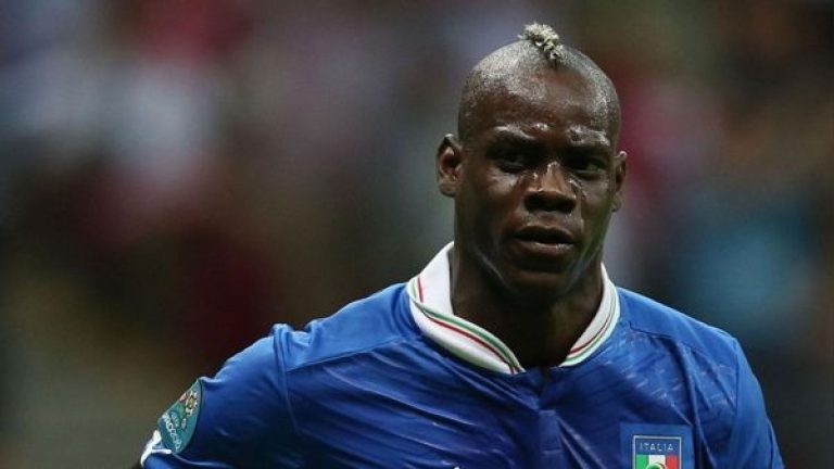 Mario Balotelli a un paso de jugar en España… ¡En Primera RFEF!