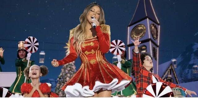 La reina de la navidad: Mariah Carey y su ascenso a la cima de las listas con clásicos festivos