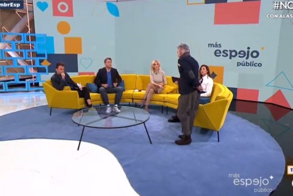 Por estas acusaciones Joaquín Torres abandona humillado el programa ‘Espejo Público’