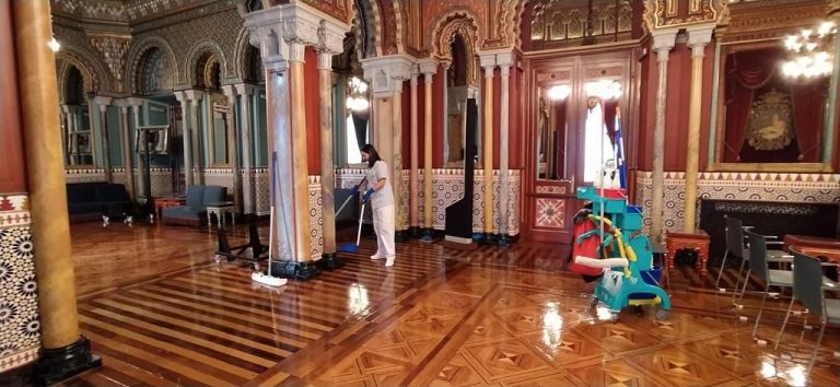 FCC Medio Ambiente continuará prestando el servicio de limpieza de interiores del Ayuntamiento de Bilbao
