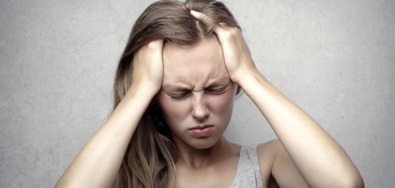Las razones por las que te salen canas de joven, según un estudio de Harvard