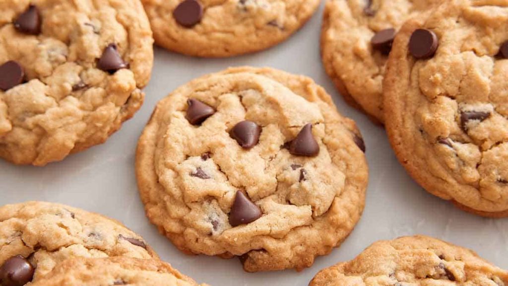 Aprende a hacer cookies con pepitas de chocolate, una receta sencilla y deliciosa 3 Peanut Butter Chocolate Chip Cookies Recipe Card