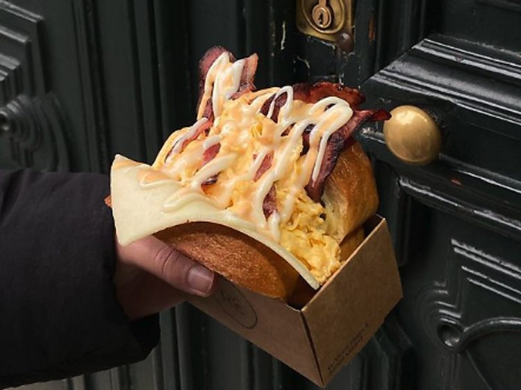 Alto gustos, bajos costos: Descubre los 10 bares y restaurantes más baratos de Madrid