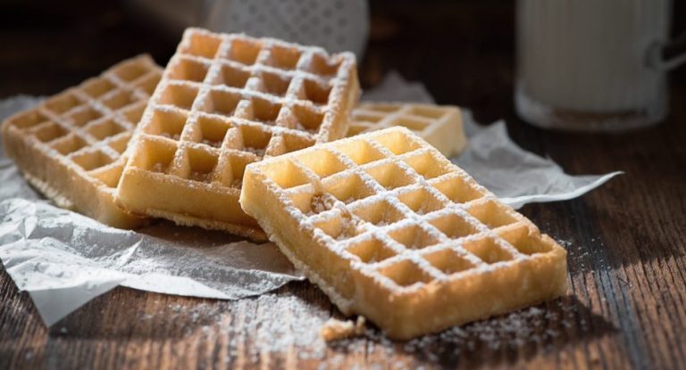 Rica receta de gofres con sirope de arce para los pequeños de la casa