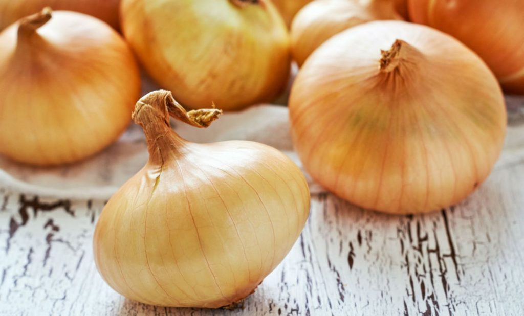 Sopa de cebolla a la francesa: receta de cuchara para pasar este frío