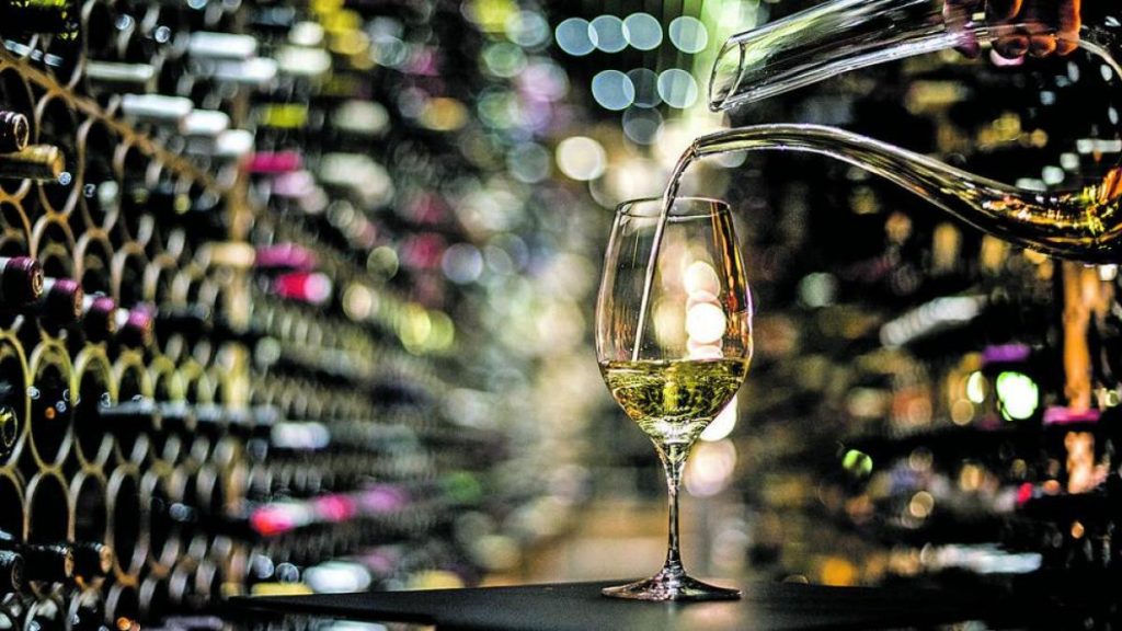 Los mejores vinos españoles para regalar en esta Navidad 5 Semi Virgen Vino de Calidad sin Secretos