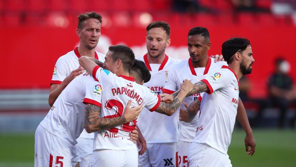 Tensión extrema en el Sevilla: la afición cruzó los límites y Del Nido tiene el futuro incierto 115 Tienen que jugar también en Champions