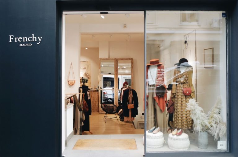 Tu guía de estilo en la capital: las 12 boutiques de ropa de mujer imprescindibles en Madrid