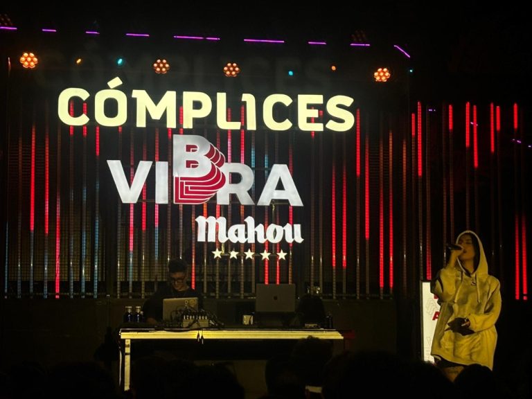 Juicy Bae y Albany cierran por todo lo alto Cómplices Vibra Mahou