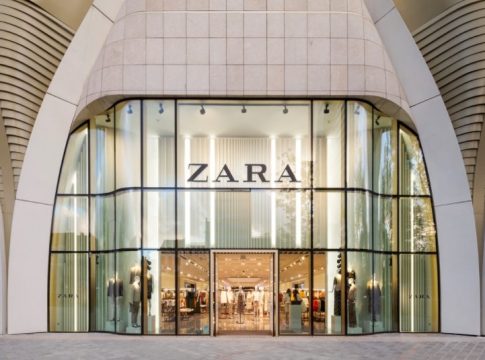 Zara te trae esta colección de zapatillas asequibles que puedes combinar con tus trajes de oficina Zara te trae esta colección de zapatillas asequibles que puedes combinar con tus trajes de oficina
