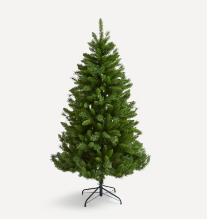 Decoración navideña de El Corte Inglés que vas a querer dejar todo el año 1 arbol