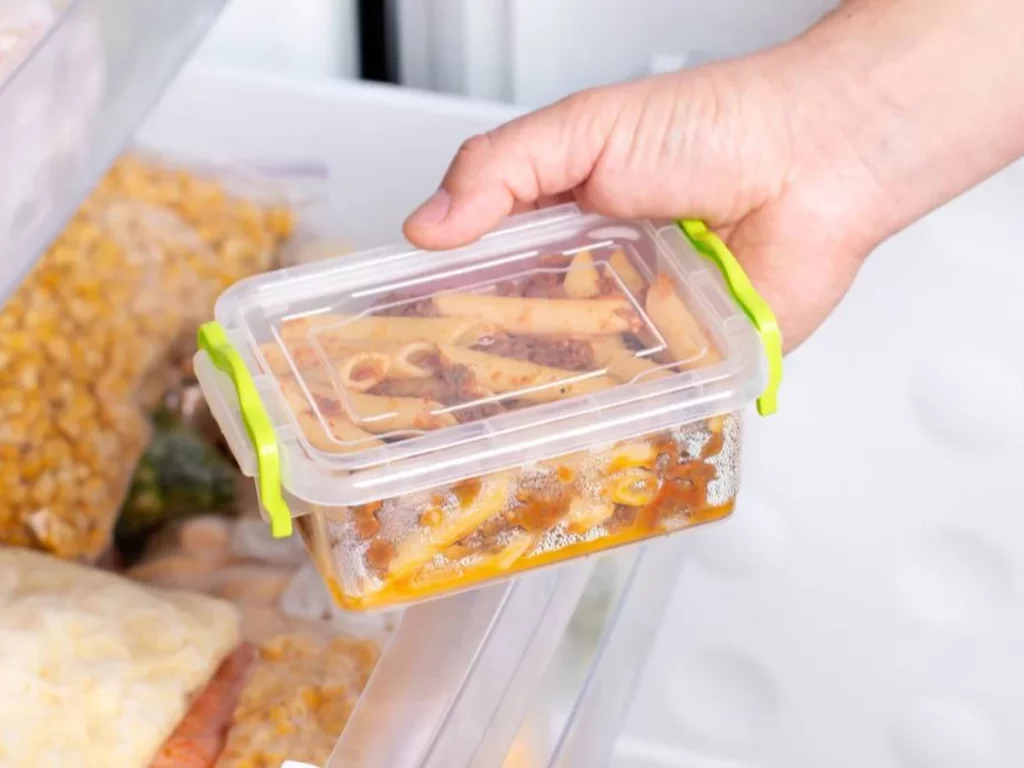 La importancia de organizar y etiquetar los alimentos