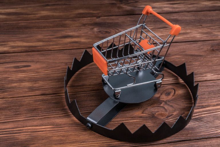 OCU advierte que el 99% de los precios de Black Friday esconden una subida secreta