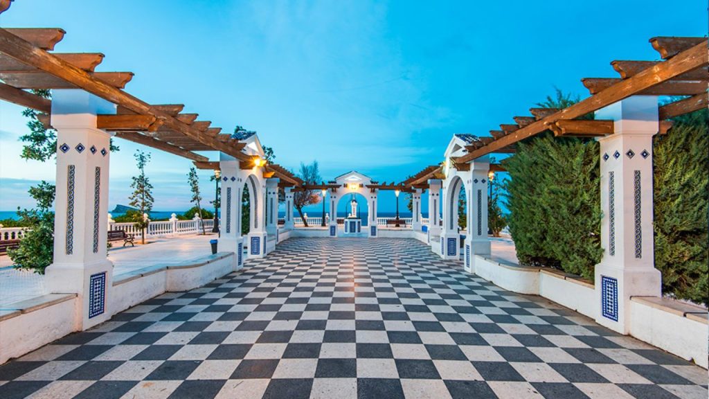 Descubre los rincones más encantadores de Benidorm para disfrutar este puente de diciembre 4 image 72 6