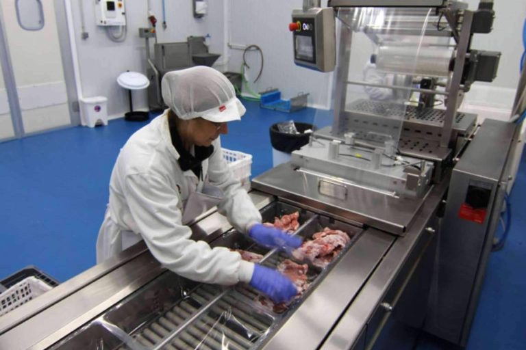 ¿Cuáles son los beneficios de envasar la carne al vacío?