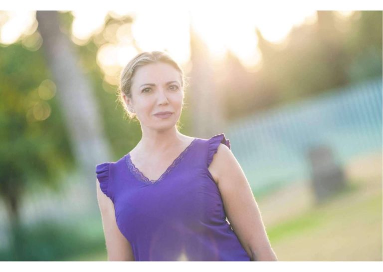 Psico-Yo cuenta con psicólogos en Sevilla que acompañan en el camino de conseguir sentirse satisfechos, seguros y plenos