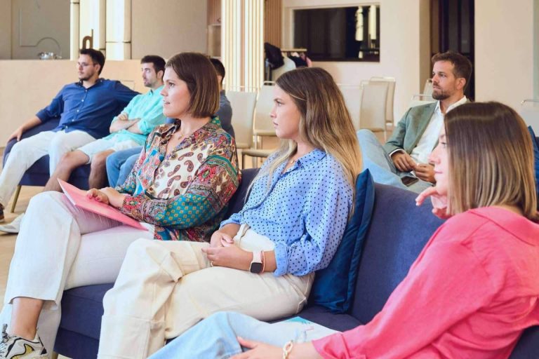 ¿Dónde encontrar servicios de diseño web y tiendas online para farmacias? Onlypharma