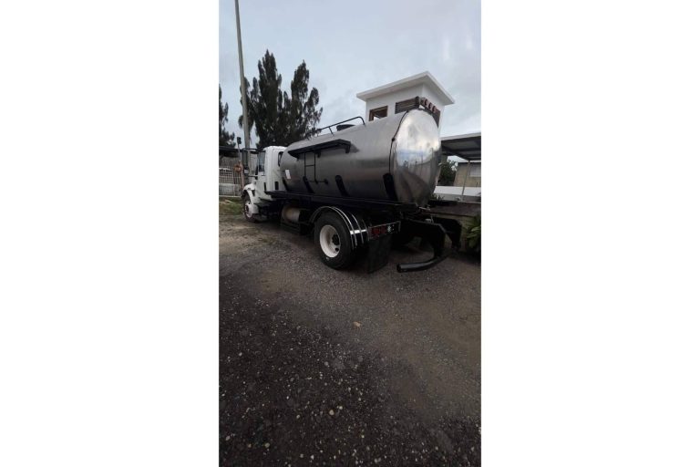 ¿Dónde encontrar un servicio de transporte de aguas potables? Trinidad Contractor Services