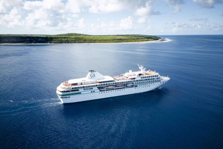 Paul Gauguin Cruises prepara nuevos viajes para 2025 por Oceanía, Indonesia y Melanesia