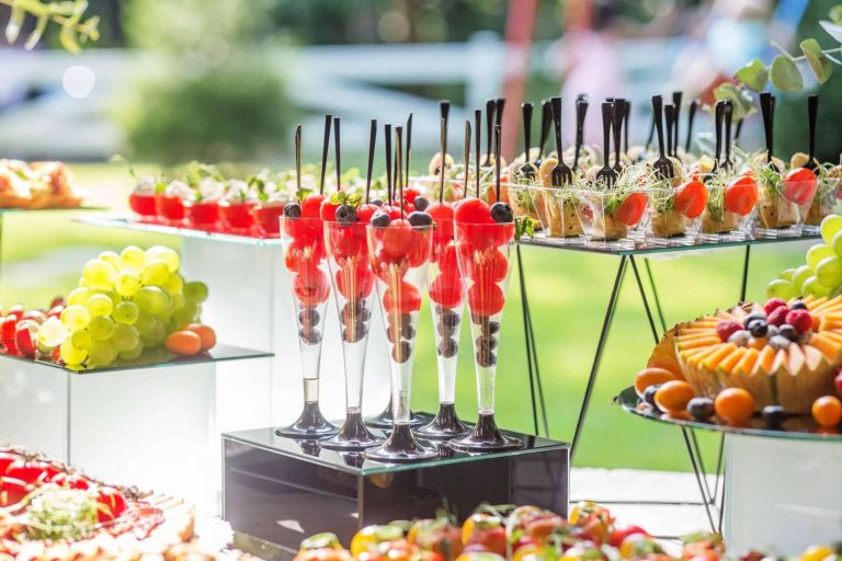 Diccionario enciclopédico completo de cocina amateur y profesional en español