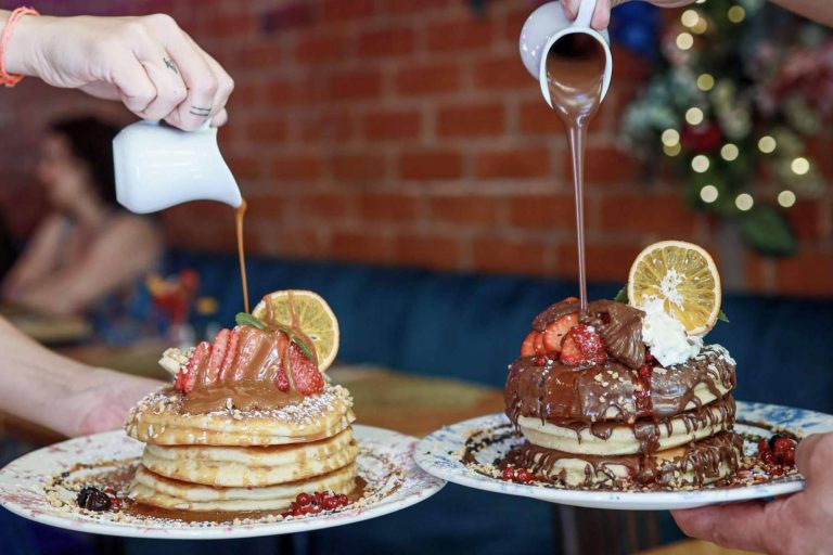 Disfrutar de un buen brunch en pueblos cerca de Barcelona