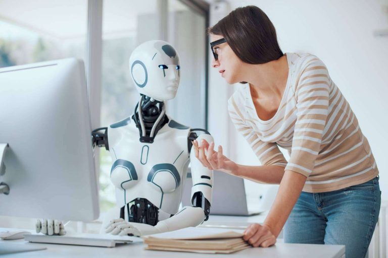 Las empresas que deseen explotar las ventajas de la IA pueden solicitar ayuda a Shugert Marketing