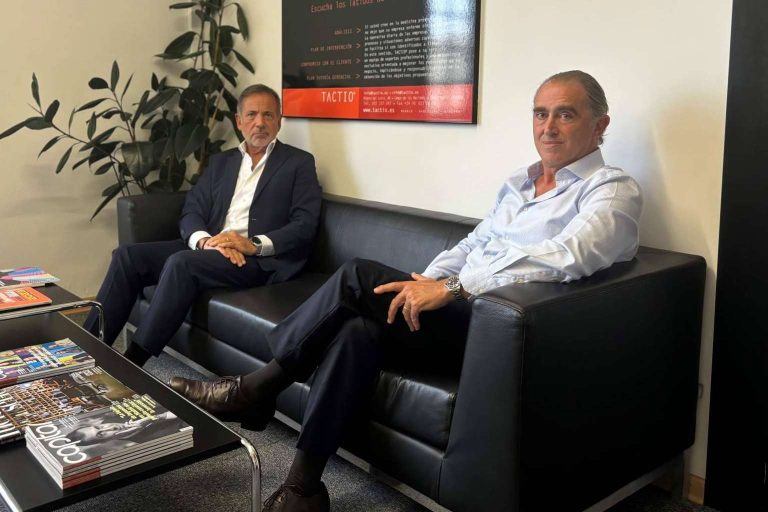 'Las consultoras tienen que dejar de hablar del nosotros y prestar atención a lo que realmente necesita el cliente'