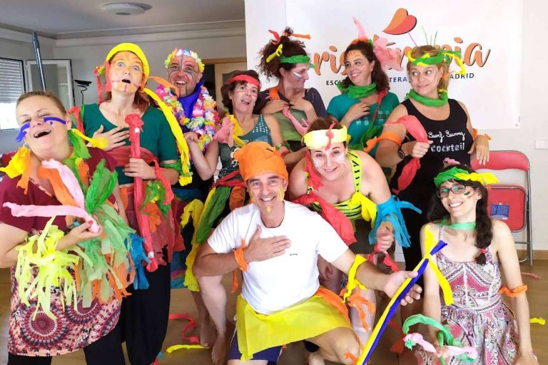 La Escuela de Risoterapia de Madrid proporciona un programa de vacaciones que permite disfrutar de los beneficios de esta práctica