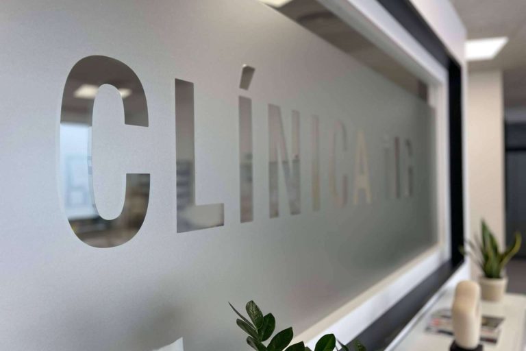 Clínica MG Dental cuenta con especialistas en cirugía oral y maxilofacial