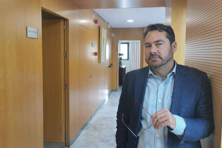 Ángel González, CEO de GlobátiKa, explica por qué no se deben presentar las conversaciones de WhatsApp impresas en un juicio