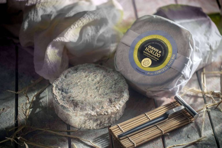 Quesos de Hualdo y su calidad artesanal